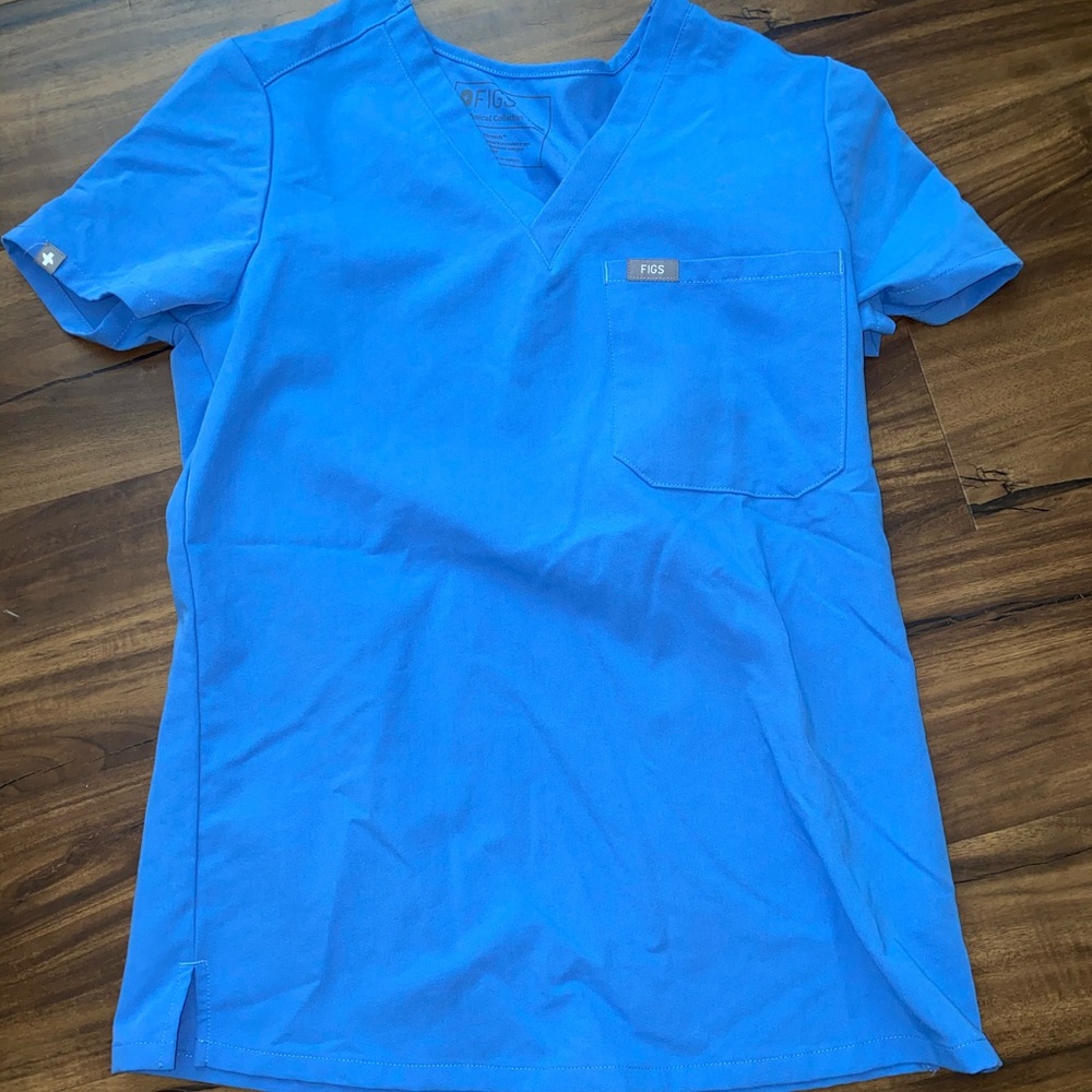 Figs Catarina scrub top